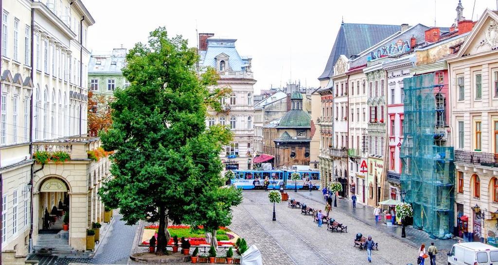 Apartment Na Rynok Square Lviv Bagian luar foto